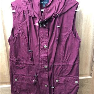 vest with hood